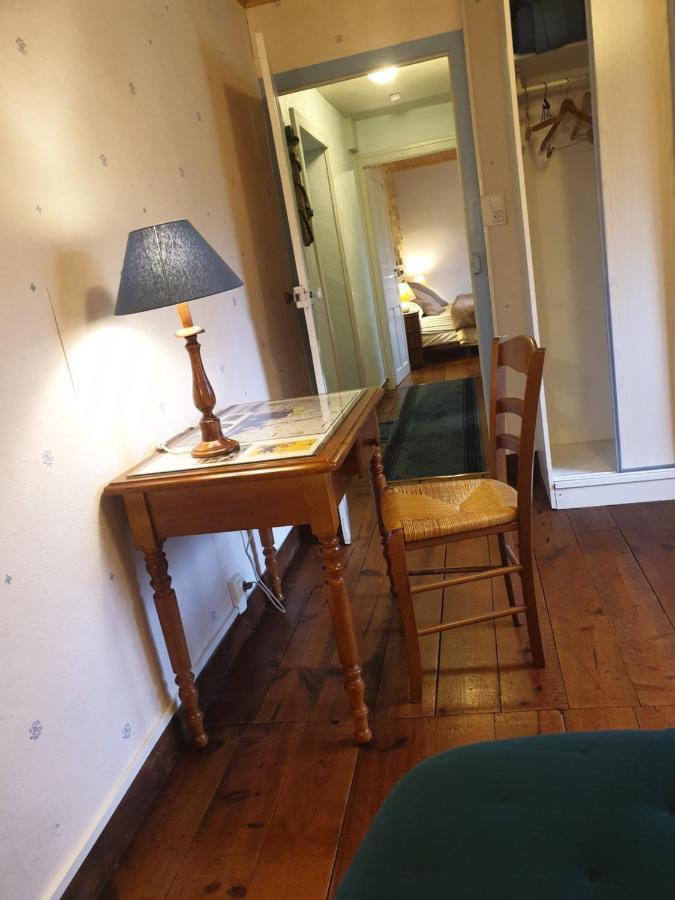 Chambres D'Hotes Kerioret Izella Kerlaz Luaran gambar